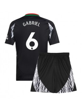 Billige Arsenal Gabriel Magalhaes #6 Bortedraktsett Barn 2024-25 Kortermet (+ Korte bukser)